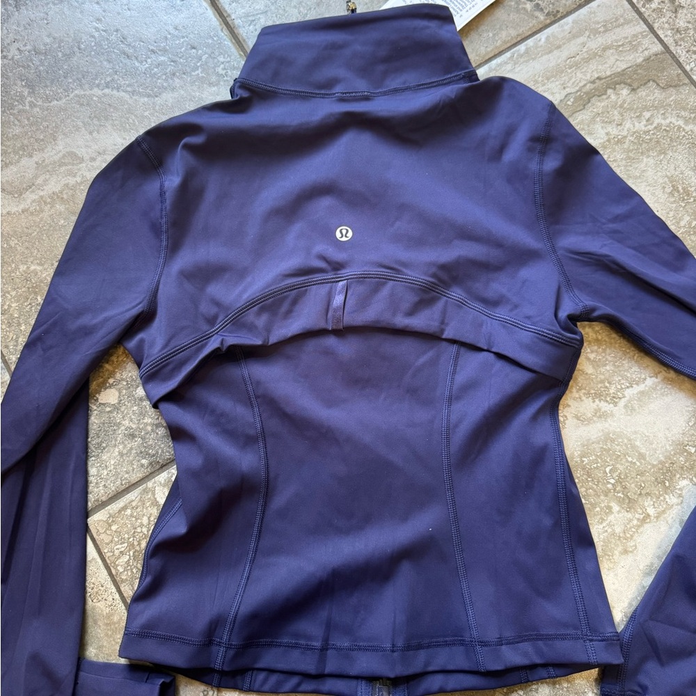Lulu define jacket - Picture 4 of 4